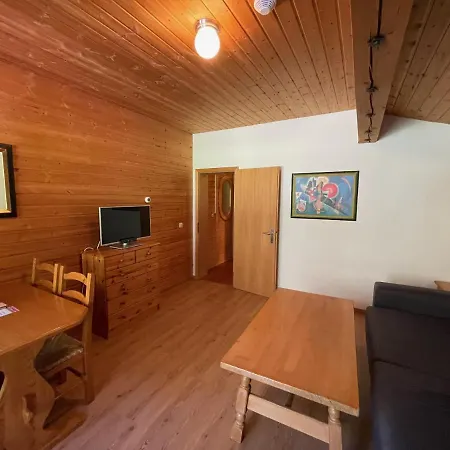 Konukevi Apartpension Barenwirt Leutasch