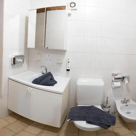 Apartpension Barenwirt Konukevi *