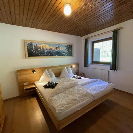 Konukevi Apartpension Barenwirt Leutasch