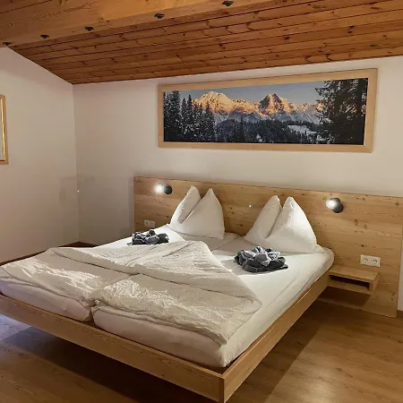 Apartpension Barenwirt Konukevi